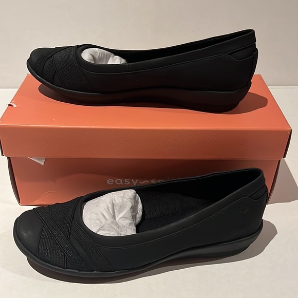 Easy Spirit Shoes Easy Spirit Flat Shoes Poshmark